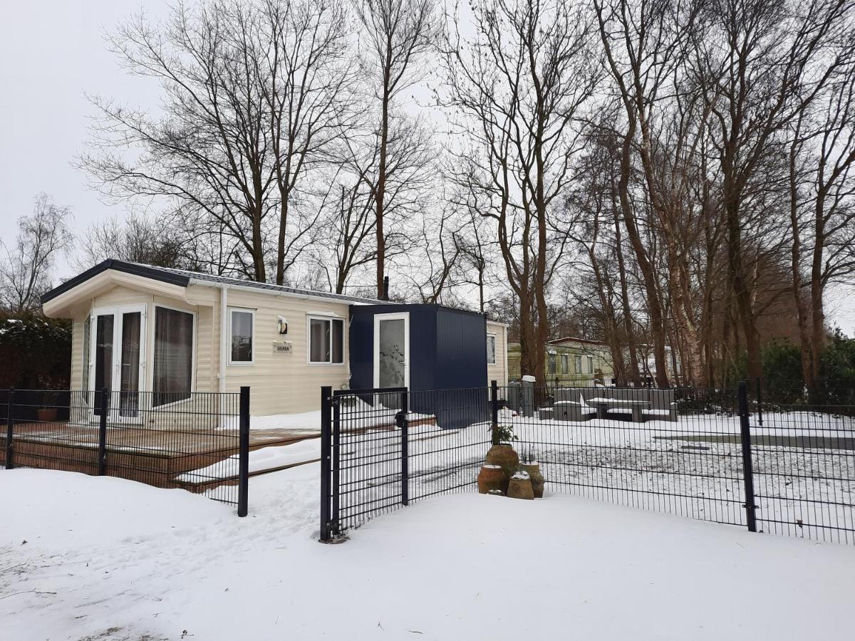 Vakantienoord, Chalet 6P With Veranda, Located In Friesland, 5 Stars Camping On The Lake Suameer Exterior foto